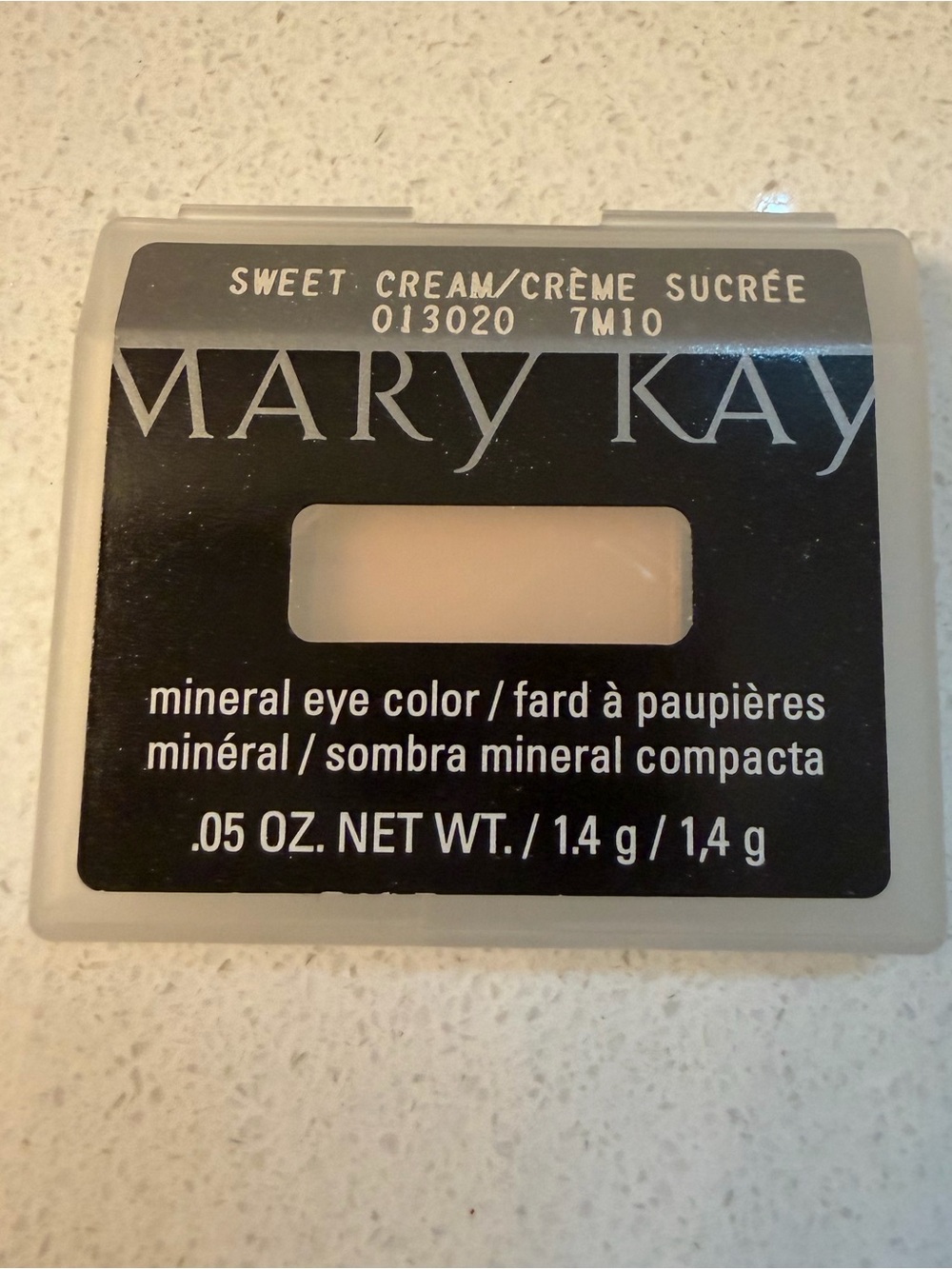 Mary Kay Mineral Eye Color, Sweet Cream